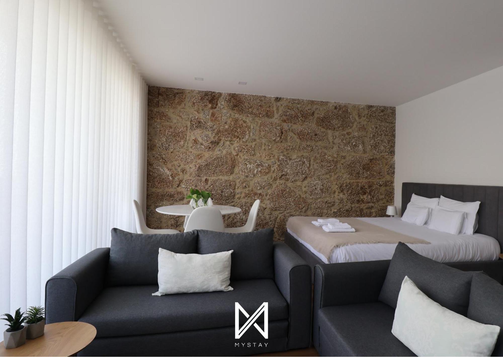 Mystay - D Maria Apartments Вила-Нова-ди-Фамаликан Номер фото