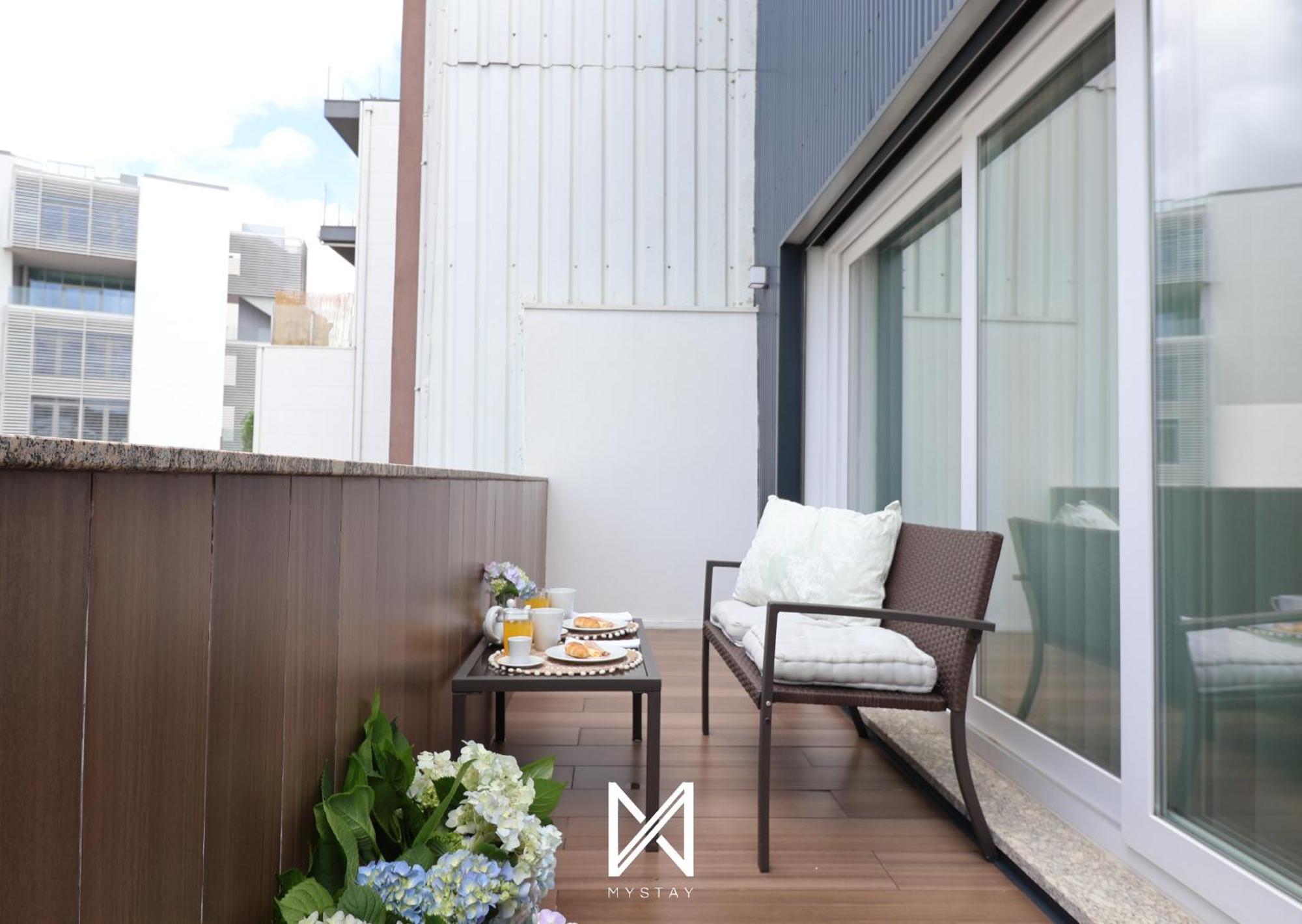 Mystay - D Maria Apartments Вила-Нова-ди-Фамаликан Экстерьер фото